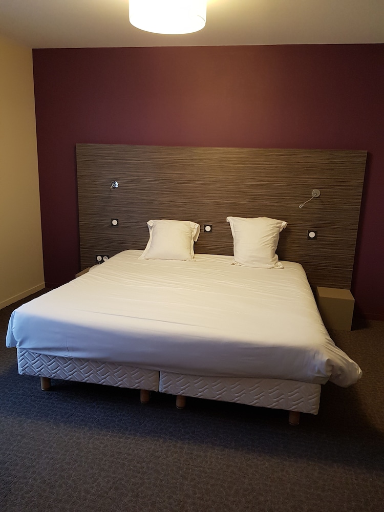 Logis Hotel La Bonne Auberge 7/39
