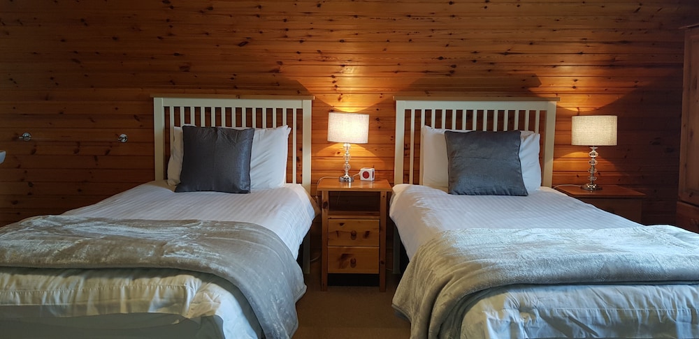 Carn Mhor Bed and Breakfast 14/50