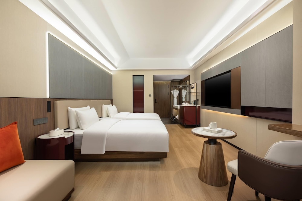 Hawthorn by Wyndham Lincang Linxiang 10/19