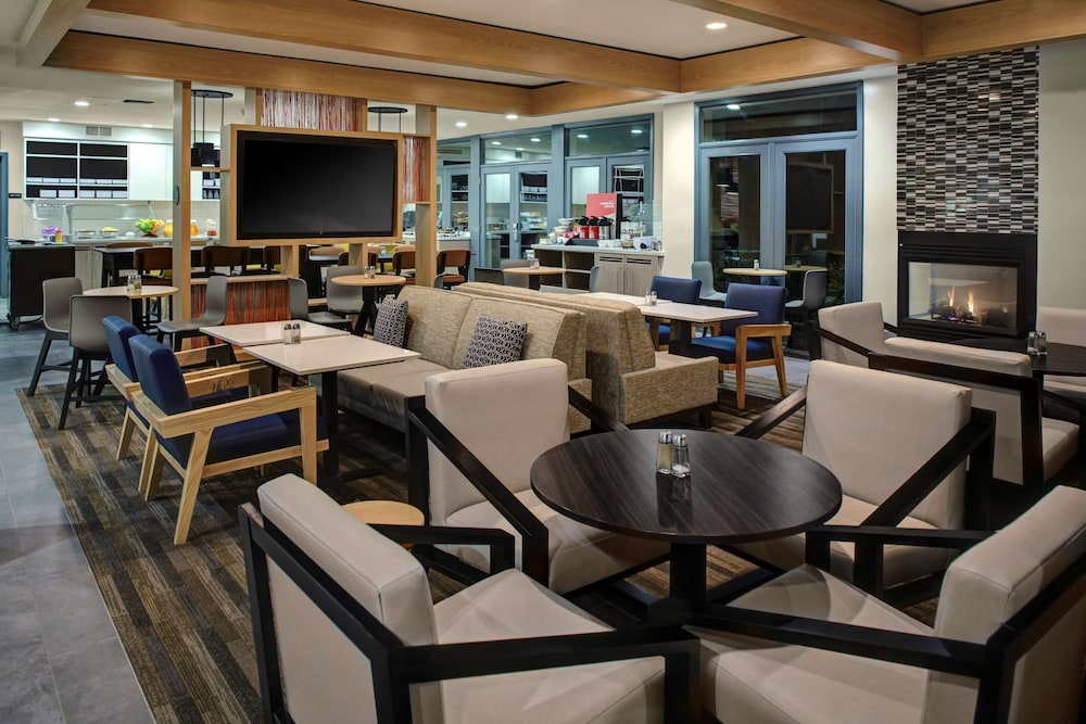 Hyatt House Dallas Lincoln Park 43/53