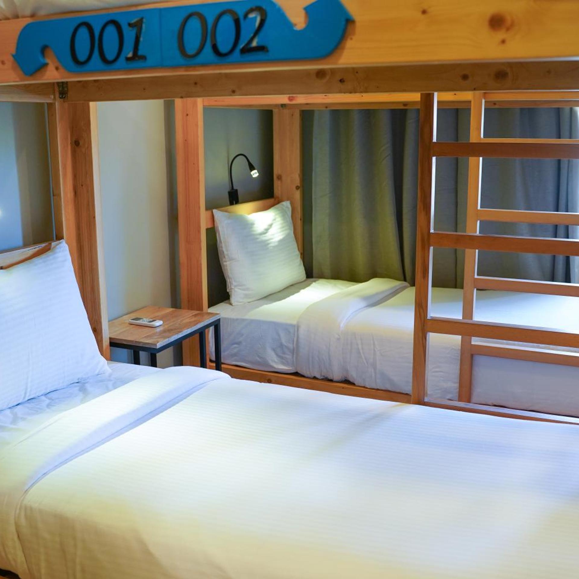 Mixed Dorm, 4 Beds