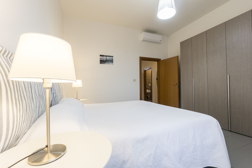 Residence Vita Studios Apartments 18/50