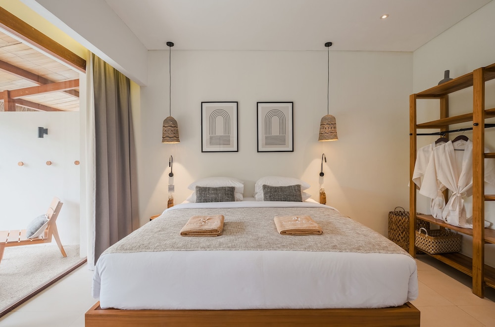 1 Bedroom, Villa, King Bed, with Pool