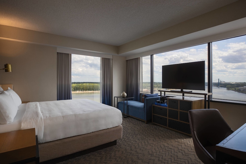 RENAISSANCE TOLEDO DOWNTOWN HOTEL 9/66