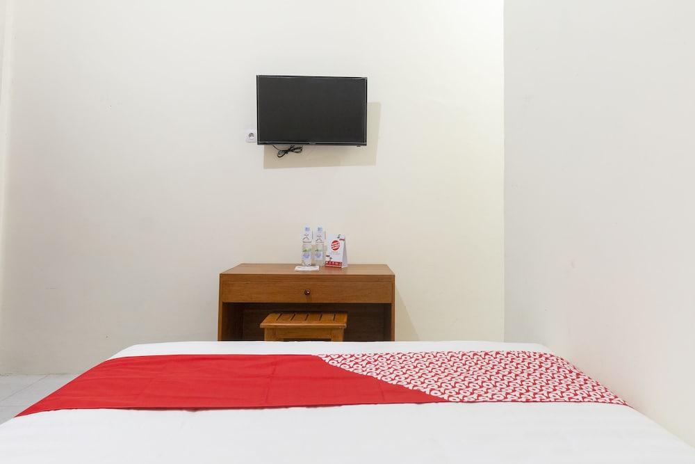 OYO 700 Griya Hanum Syariah 10/18