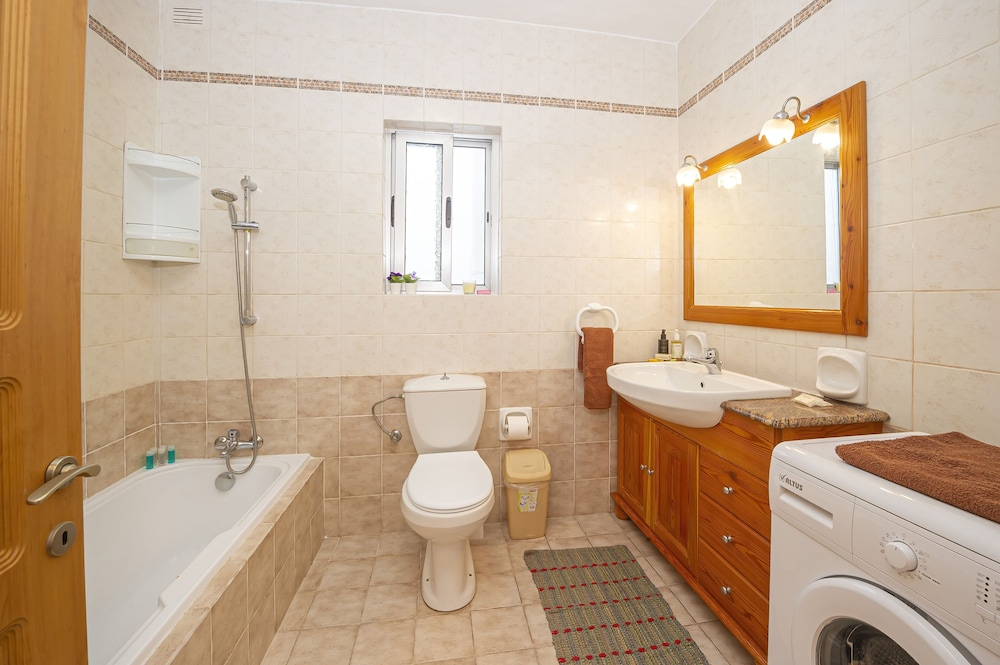 Spinola Bay Apartment 36/40