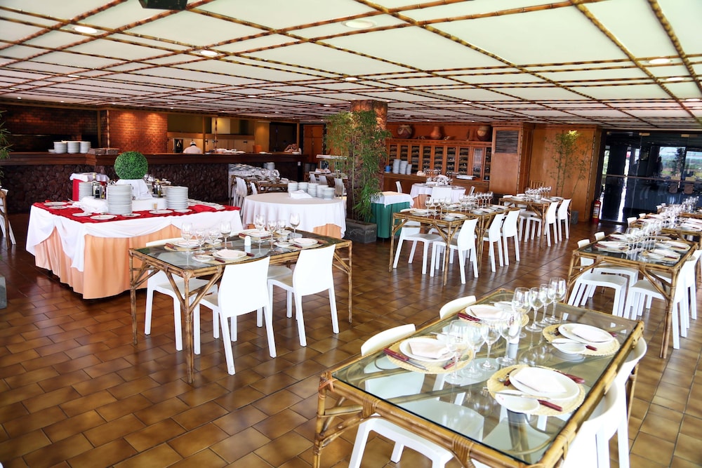 Yacht & Golf Club Paraguayo, a Tribute Portfolio Resort 48/68