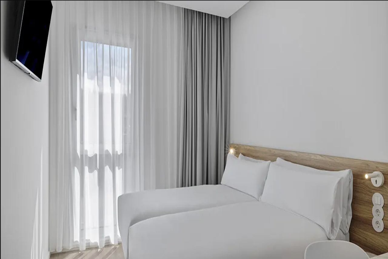 B&B HOTEL San Fermin 写真2