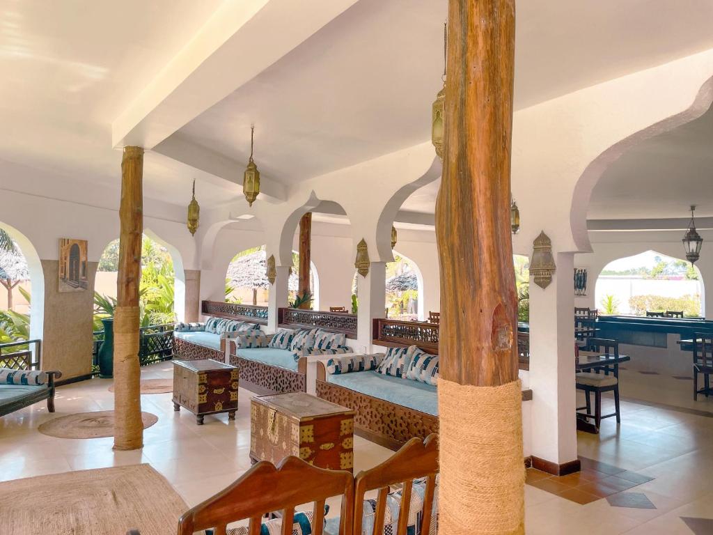 AHG Hisia Nungwi Experience Hotel 93/109