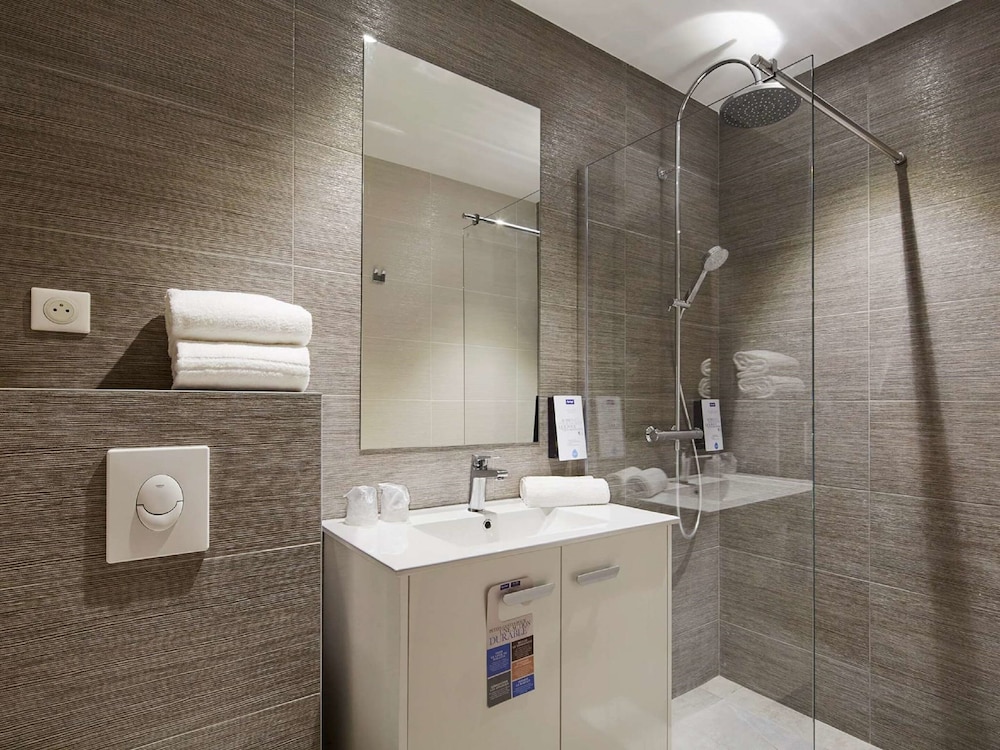 Superior, Studio, King Bed, KYRIAD RESIDENCE CABRIES 6/6