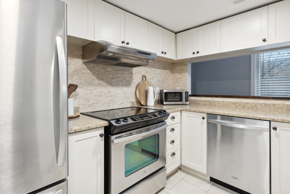 The Lodges At Blue Mountain Wintergreen Condos 38/48