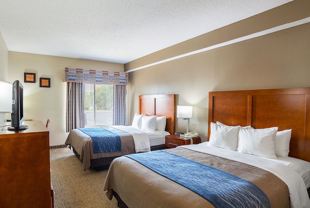Comfort Inn Lincoln I-80 10/57
