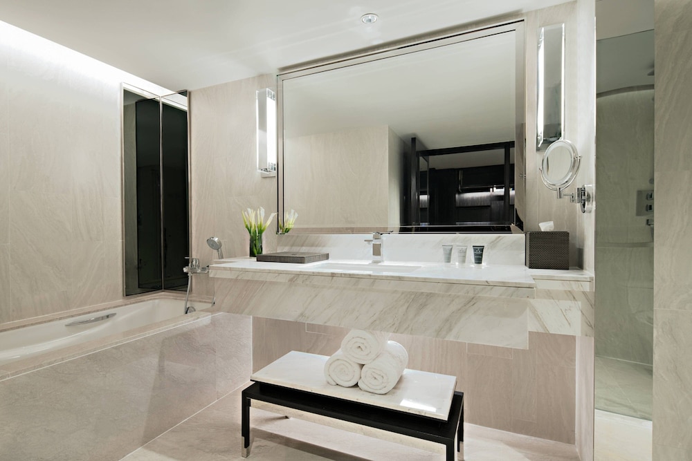 Jw Marriott Bangkok 12/47