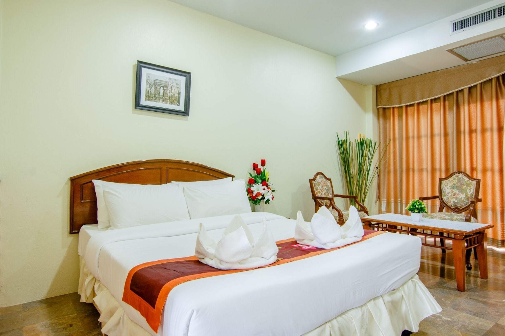 SUPERIOR, DOUBLE BED