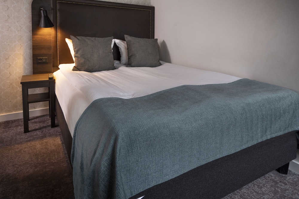 Hotel Mayfair 14/67
