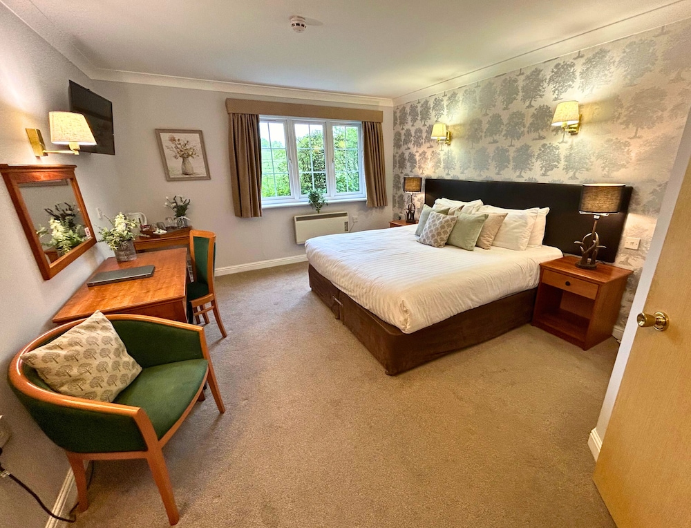 New Forest Lodge 16/37