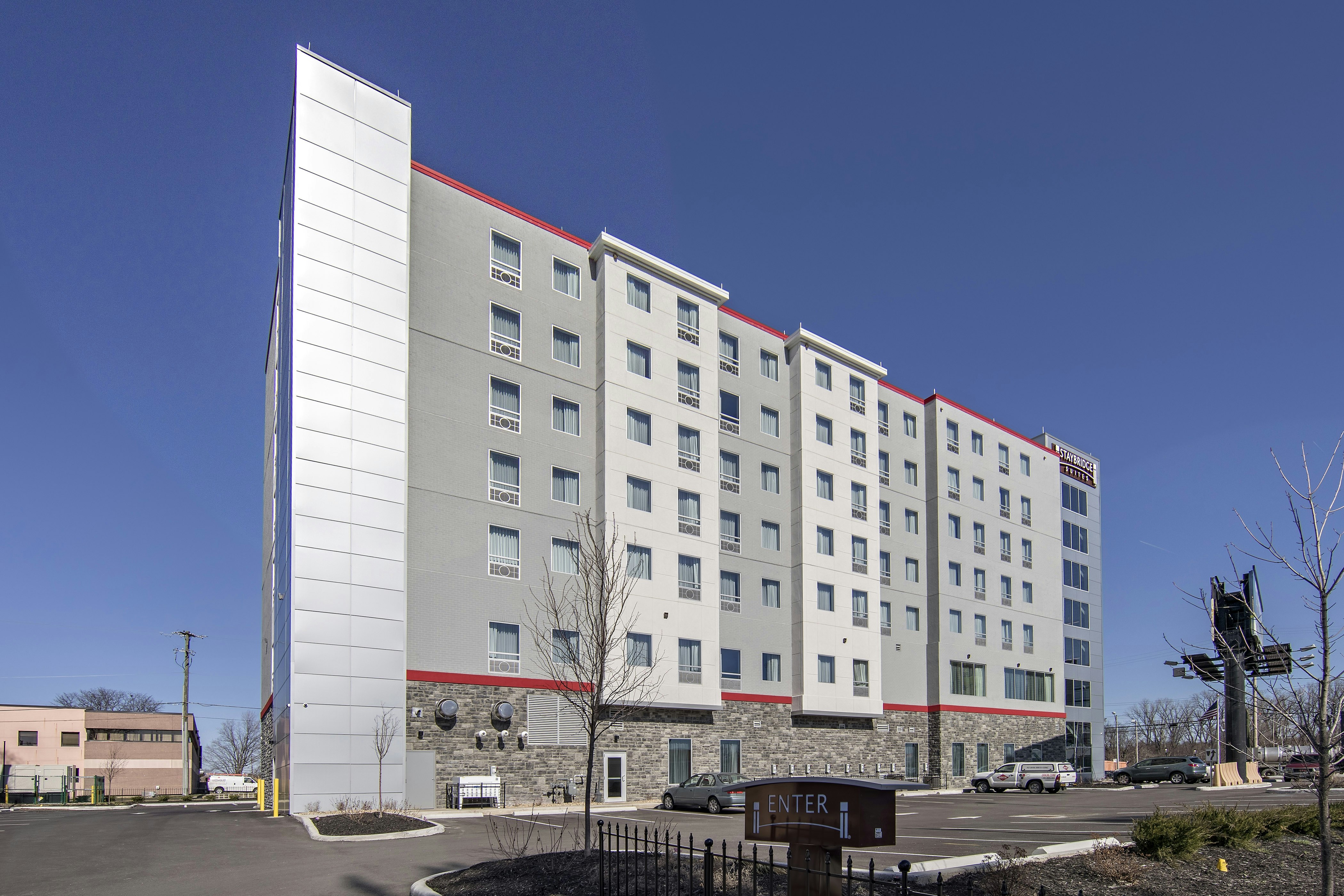 STAYBRIDGE SUITES UNIVERSITY AREA OSU 3/74