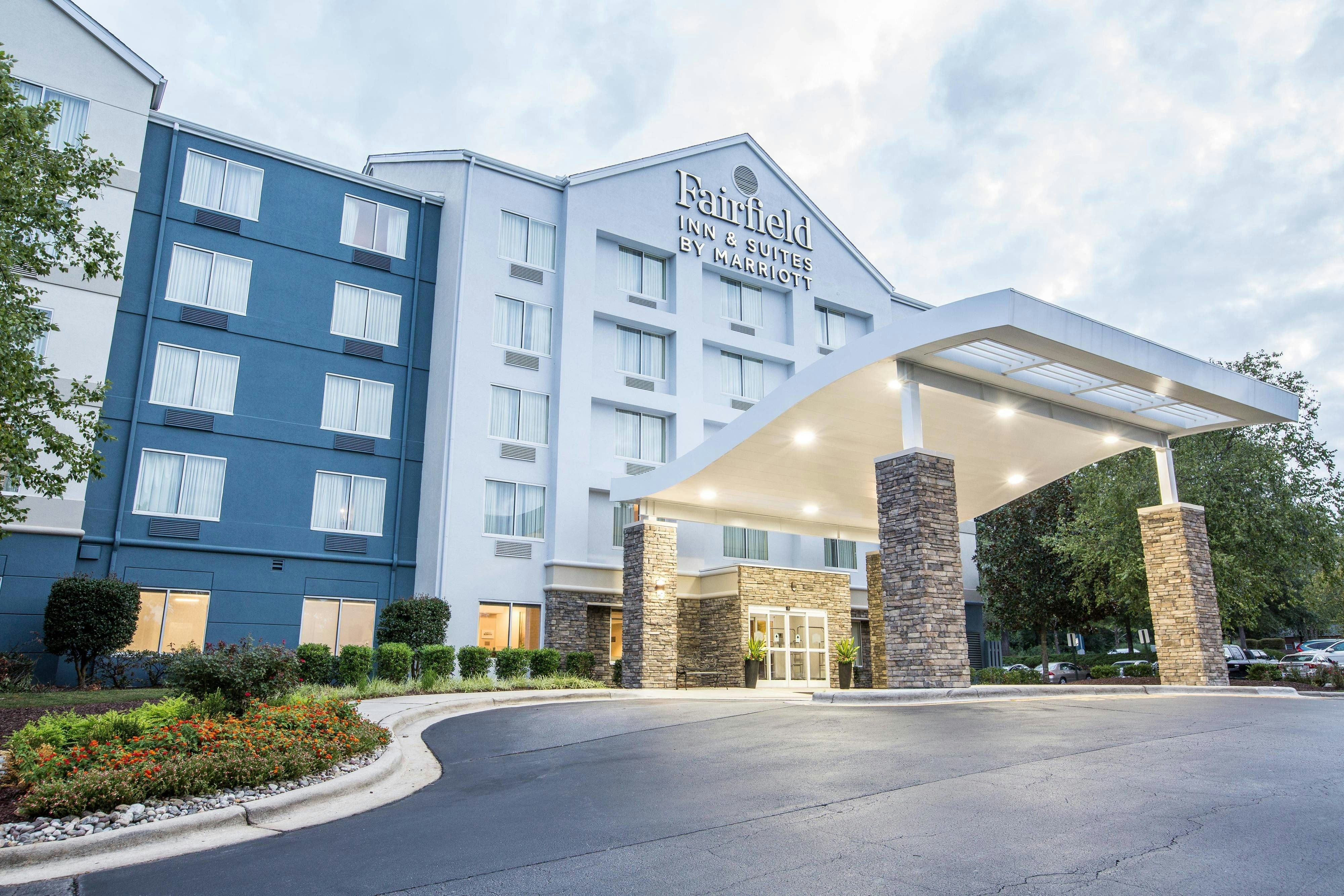 Fairfield Inn & Suites Raleigh Durham Airport Research Triangle Park 7/7