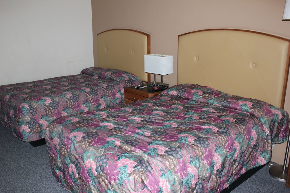 Hastings Express Inn 24/55