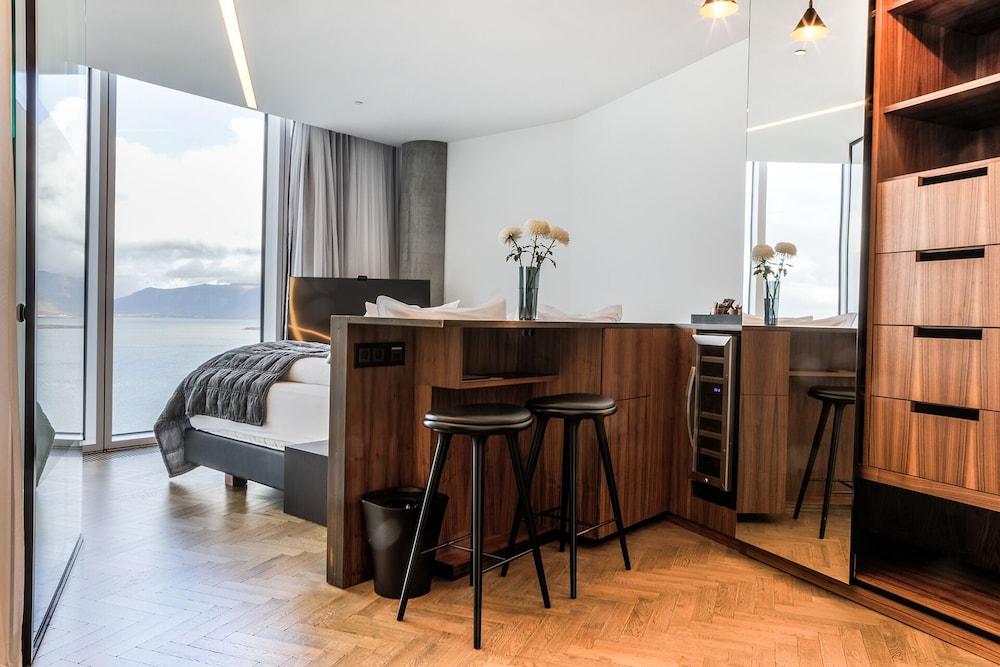 Tower Suites Reykjavik 5/41