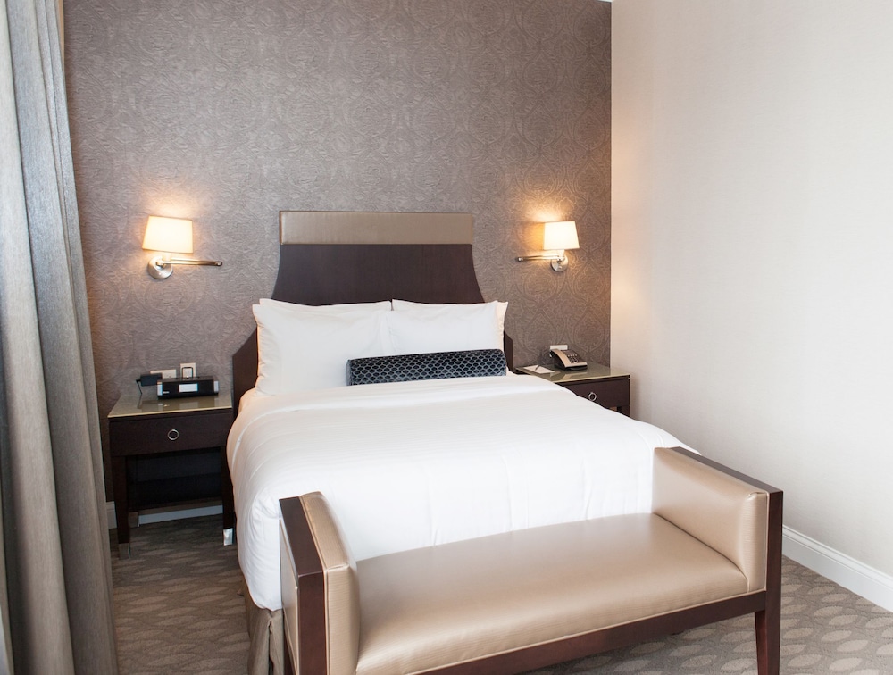 La Banque Hotel 16/40