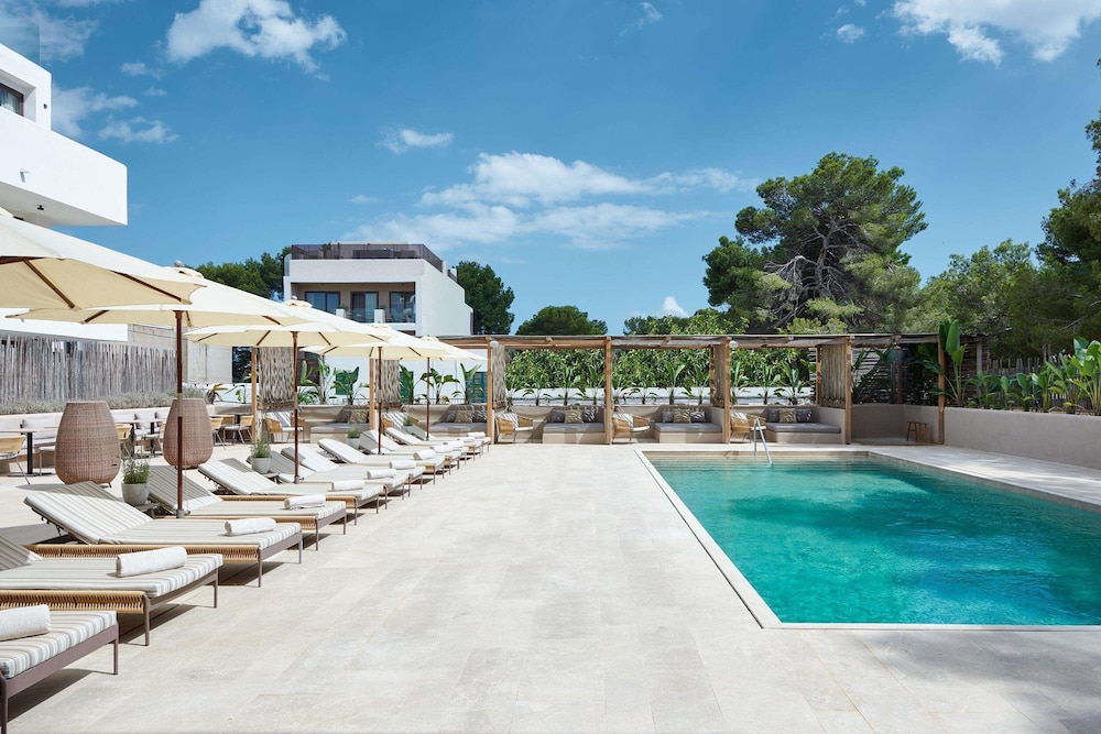 Barefoot Hotel Mallorca 62/68