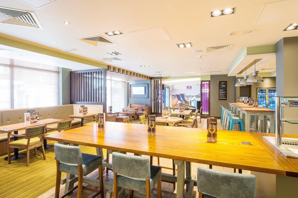Premier Inn Eastbourne Town Centre 29/39