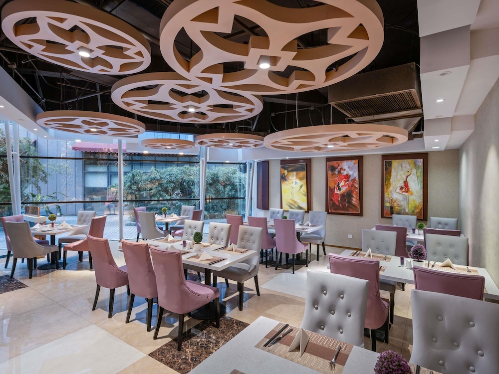 Mercure Beijing Downtown 50/71