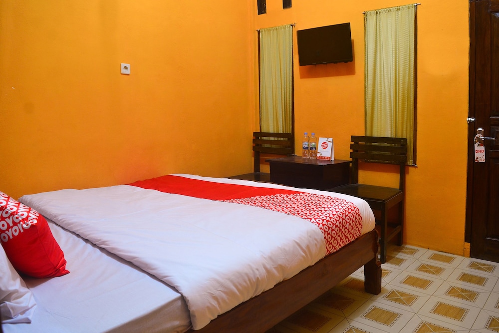 OYO 1145 Rita Guesthouse 6/18