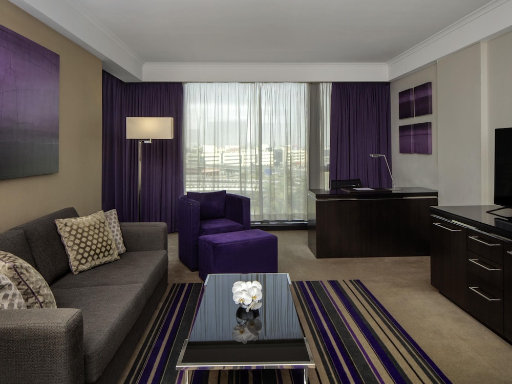 Pullman Dubai Creek City Centre 32/50