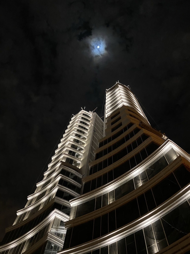 HDB hotel Sahafa in RIYADH