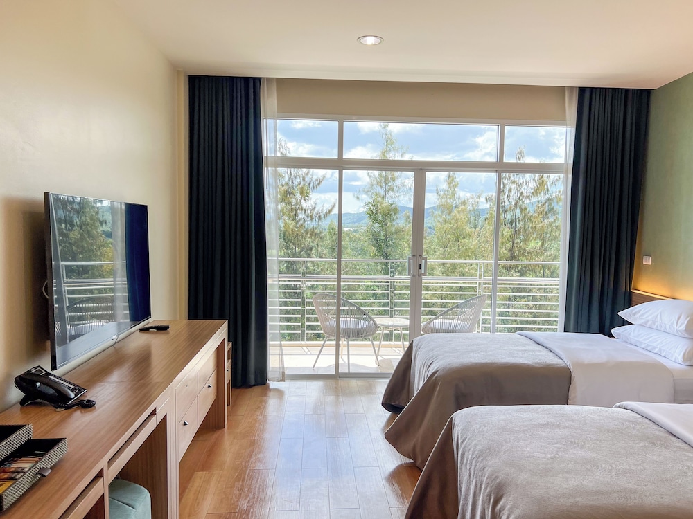 Room, King Bed, Kset View، The Kaset Hua Hin 3/10