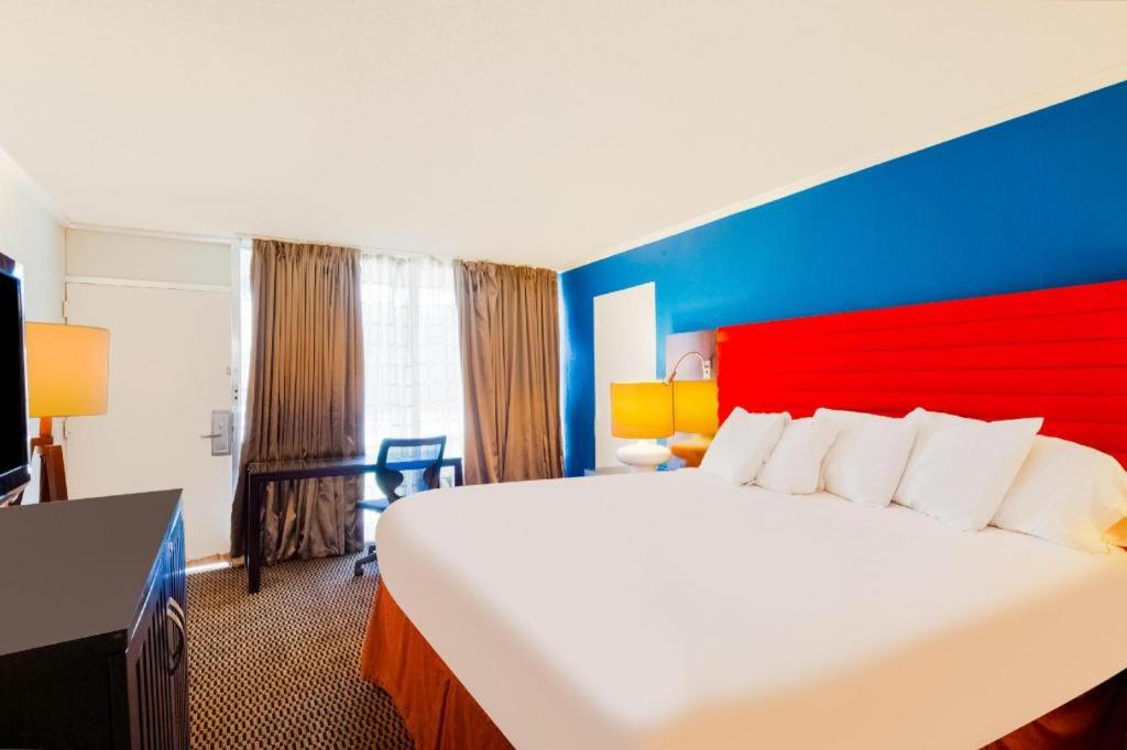 Hotel O Jackson I-55 North 13/31
