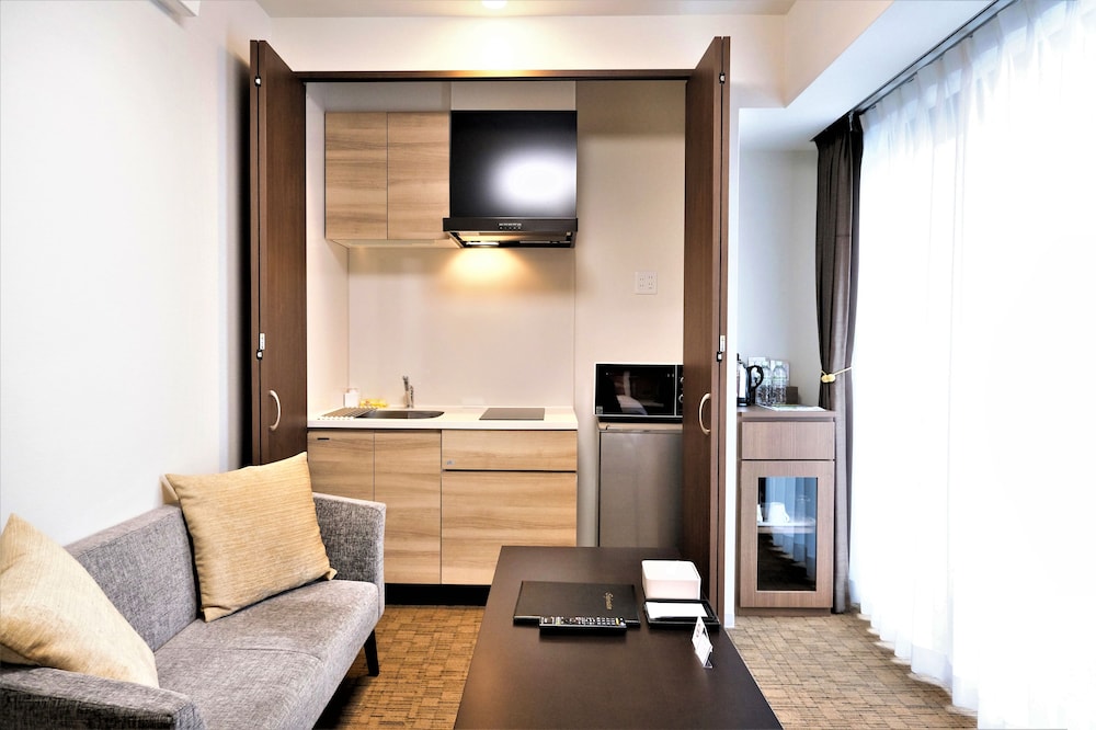 Luxcare Hotel Osaka 46/53