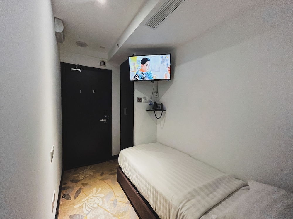 ECONOMY, SINGLE, SINGLE BED, NO WINDOW