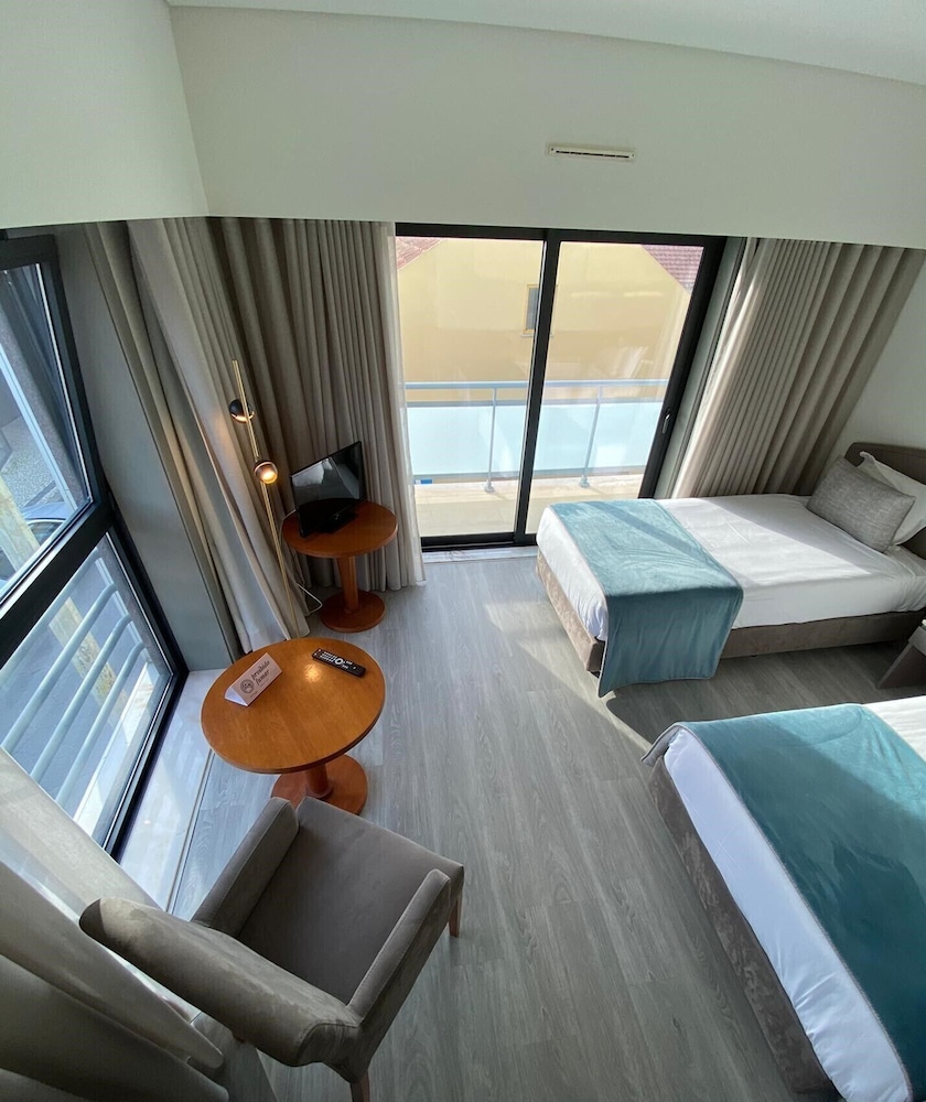 Apulia Praia Hotel 13/50