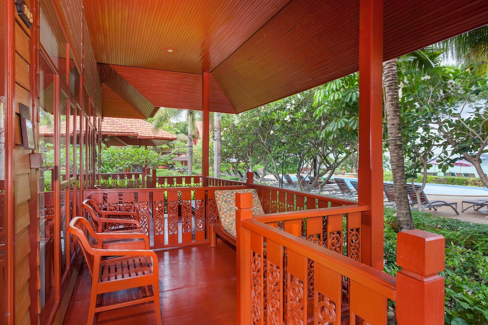 P P Erawan Palms Resort 24/48