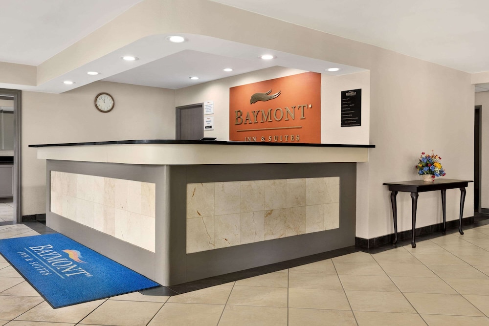 Baymont By Wyndham Monroe, MI 5/36