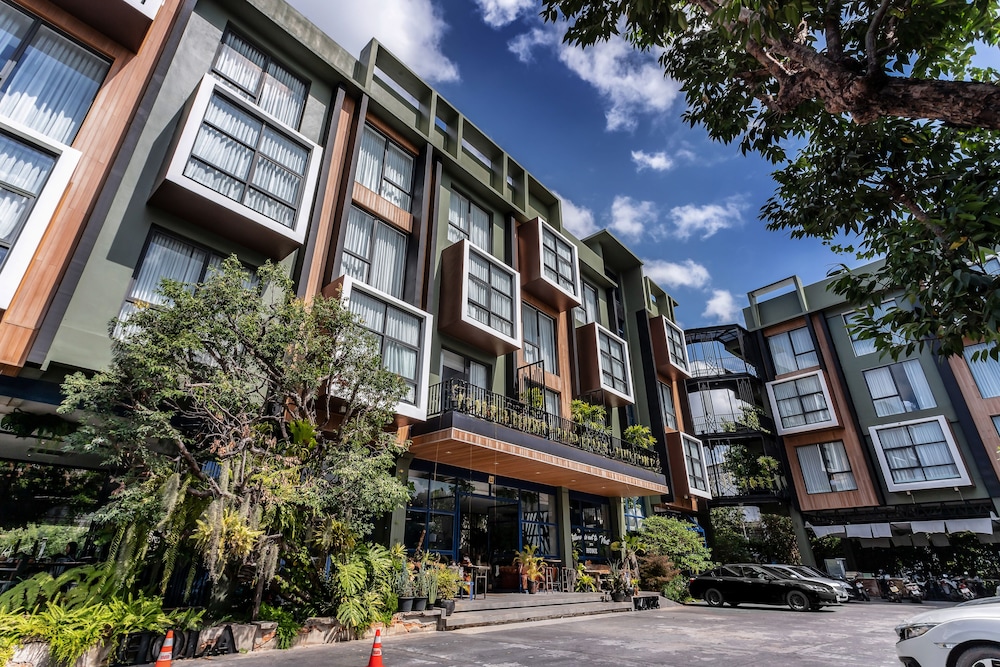 The Wood Hotel 44/50