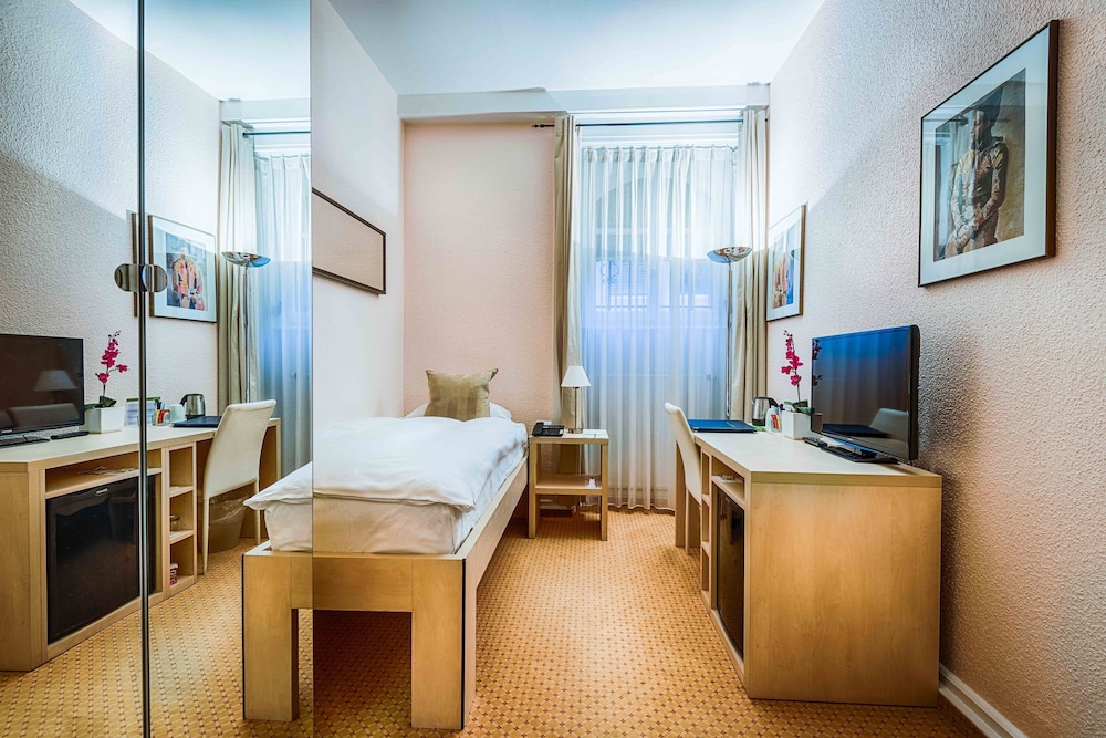 Villa Toscane Hotel 23/62