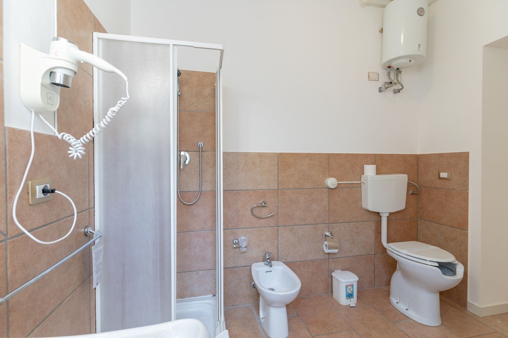 PALAZZO IL CAVALIERE B&B DE CHARME 66/68