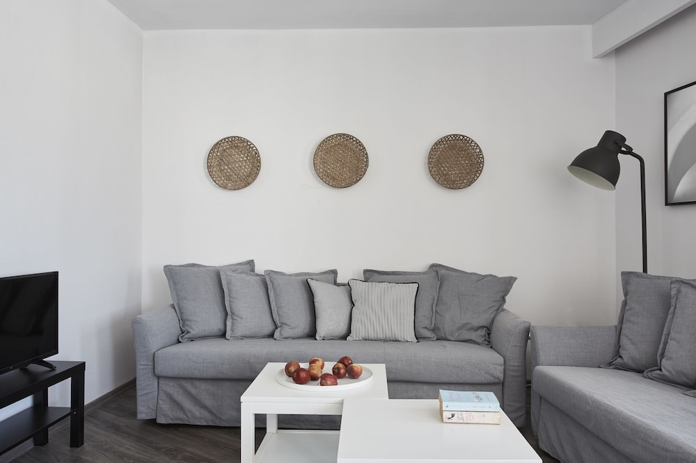 Sunrise Paros by Mr and Mrs White 15/38