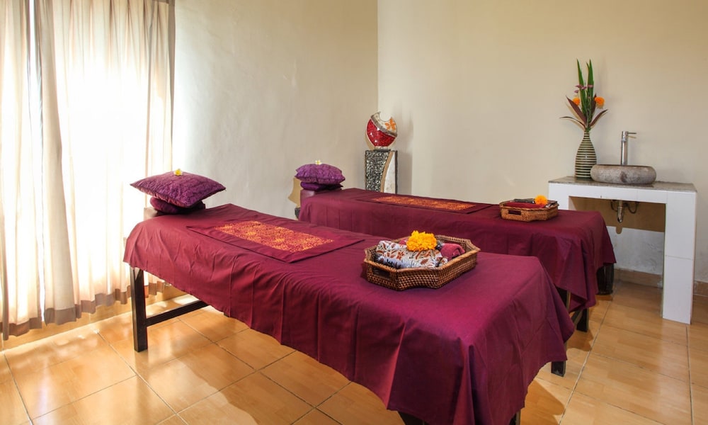 Puri Saron Baruna Beach Cottages 22/50