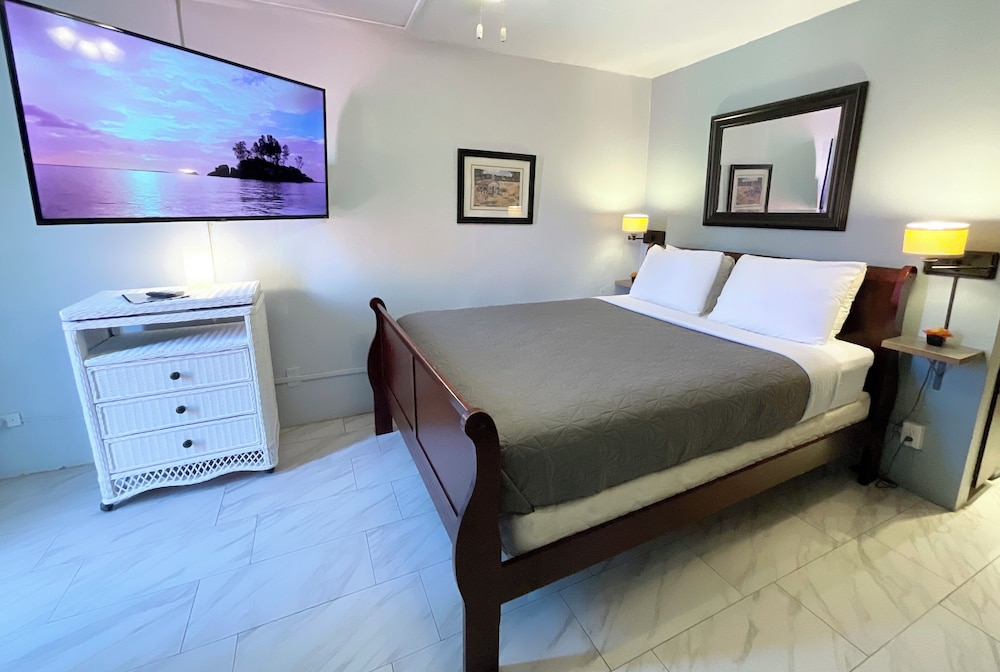 The Frederiksted Hotel 19/49