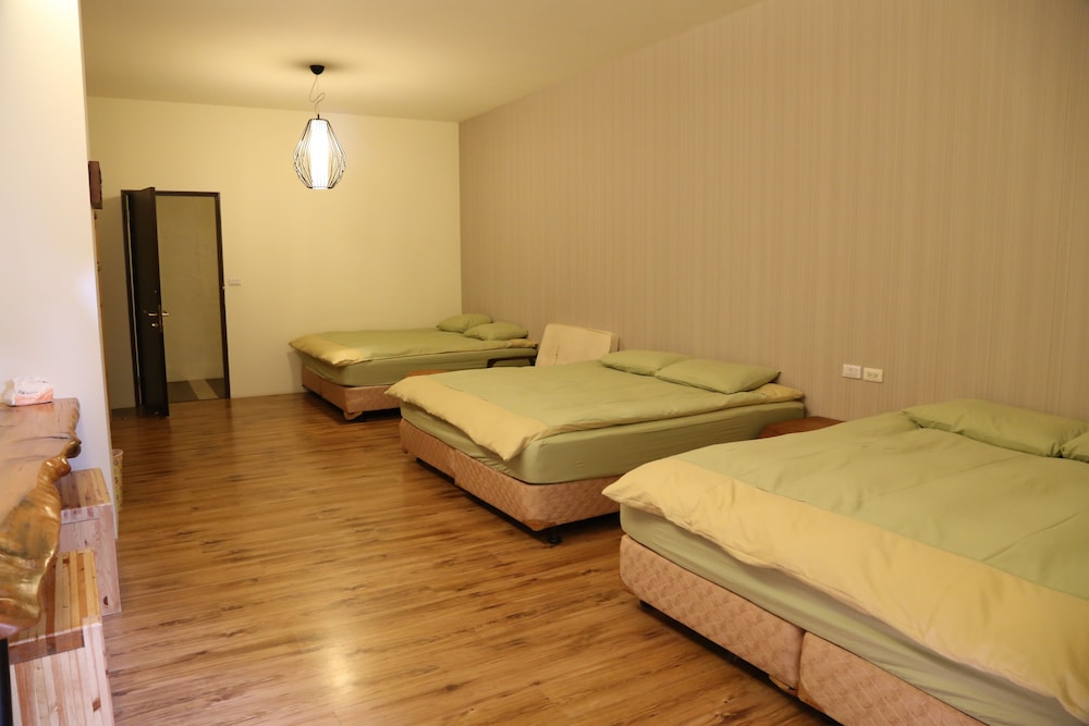Romeo B&amp;B 18/49