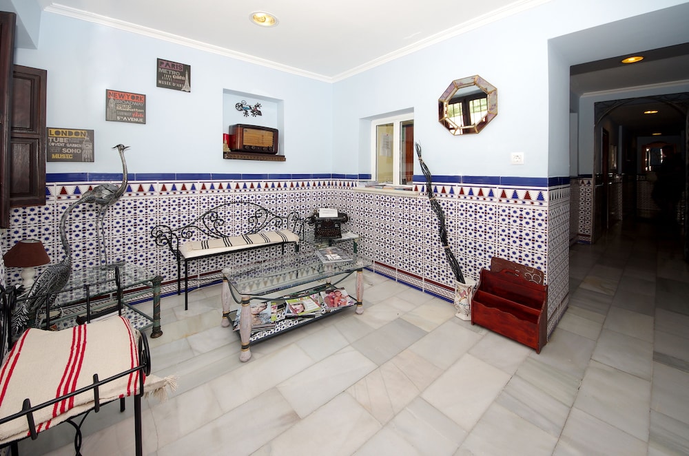 Pension Aduar 8/50