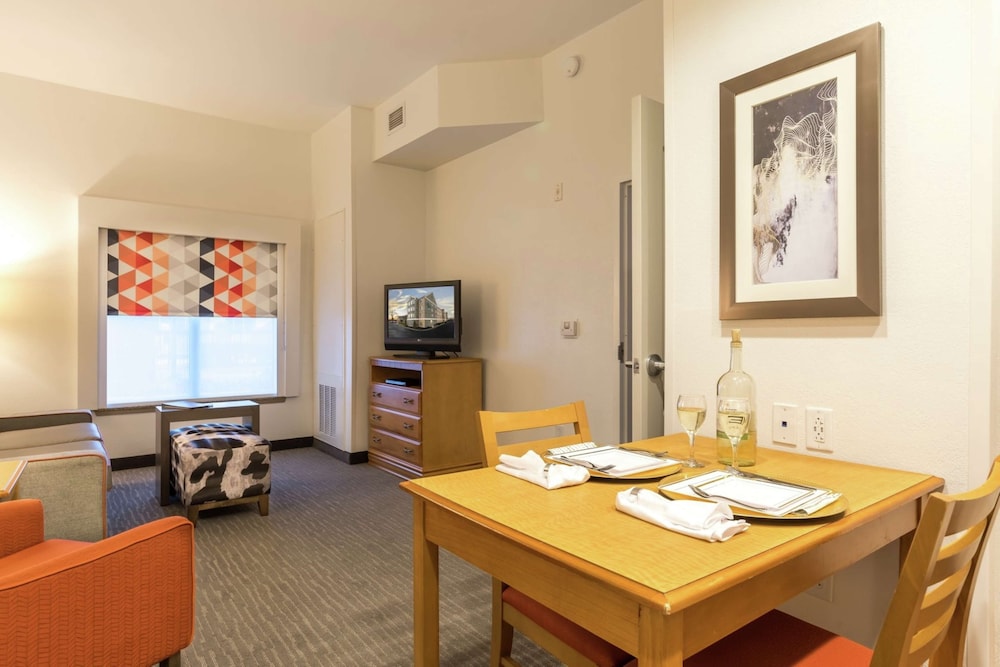 Homewood Suites By Hilton Greenville 24/35