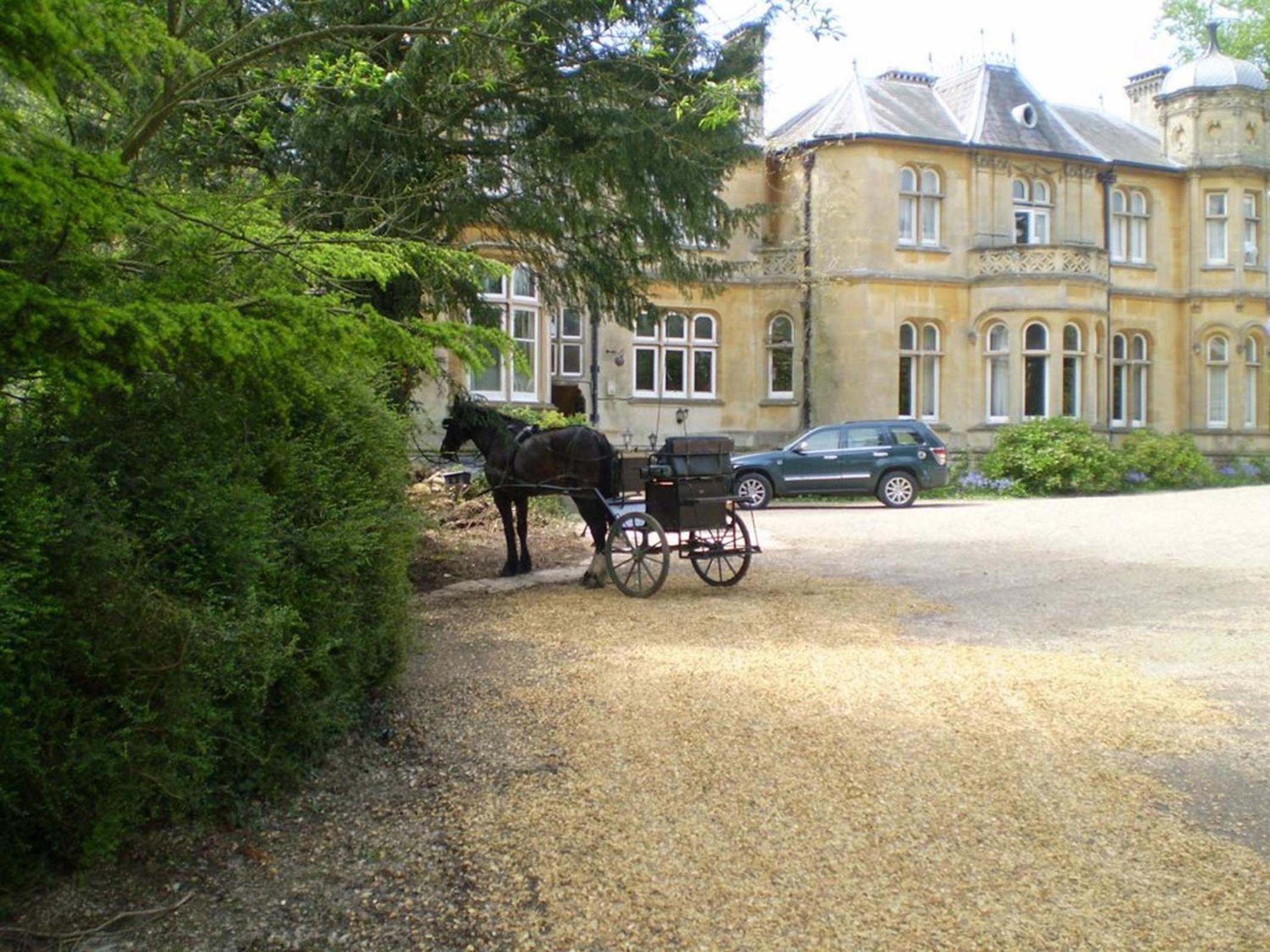 Fieldways Hotel And Health Club 40/43