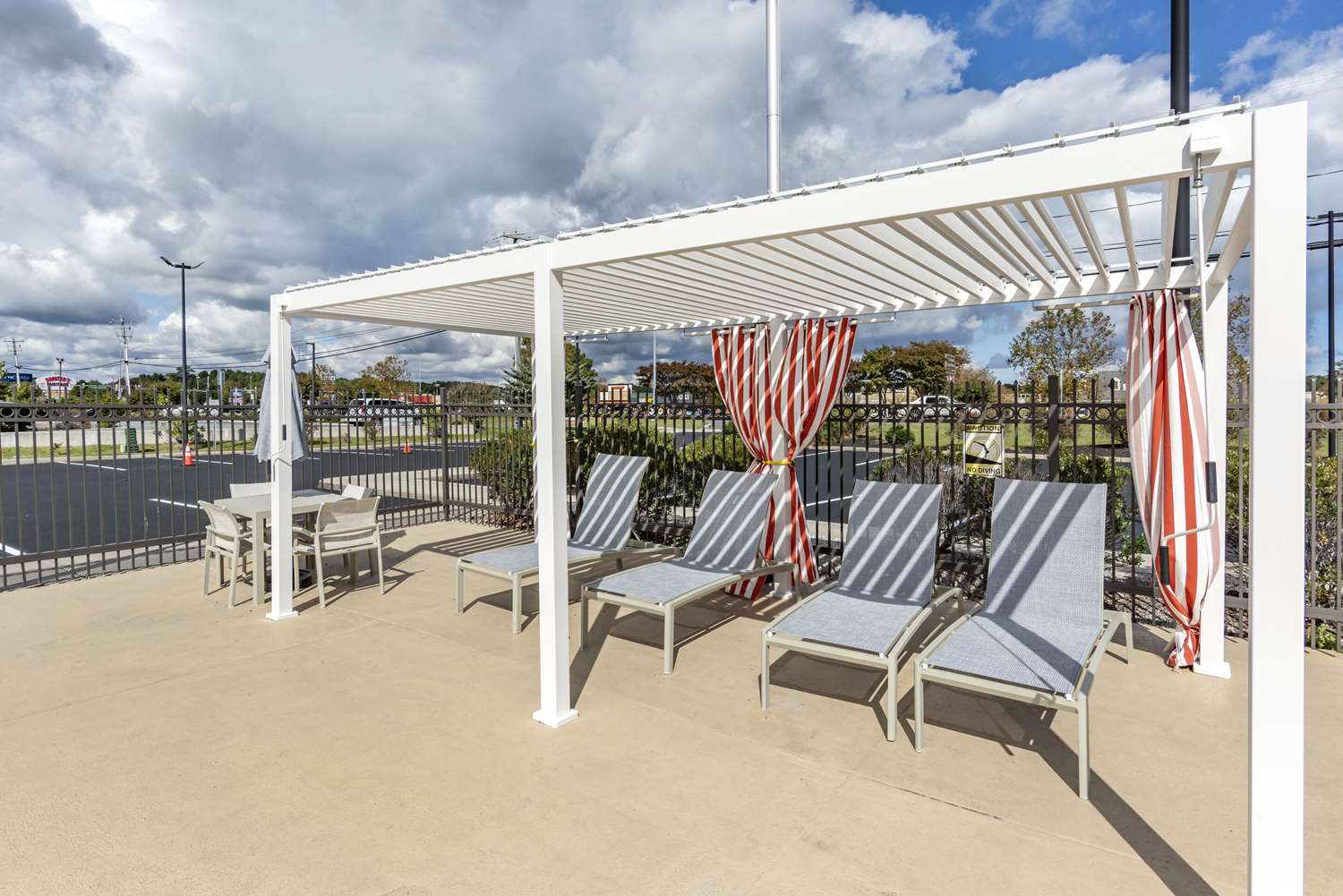 MainStay Suites Ocean City West, MD 23/38