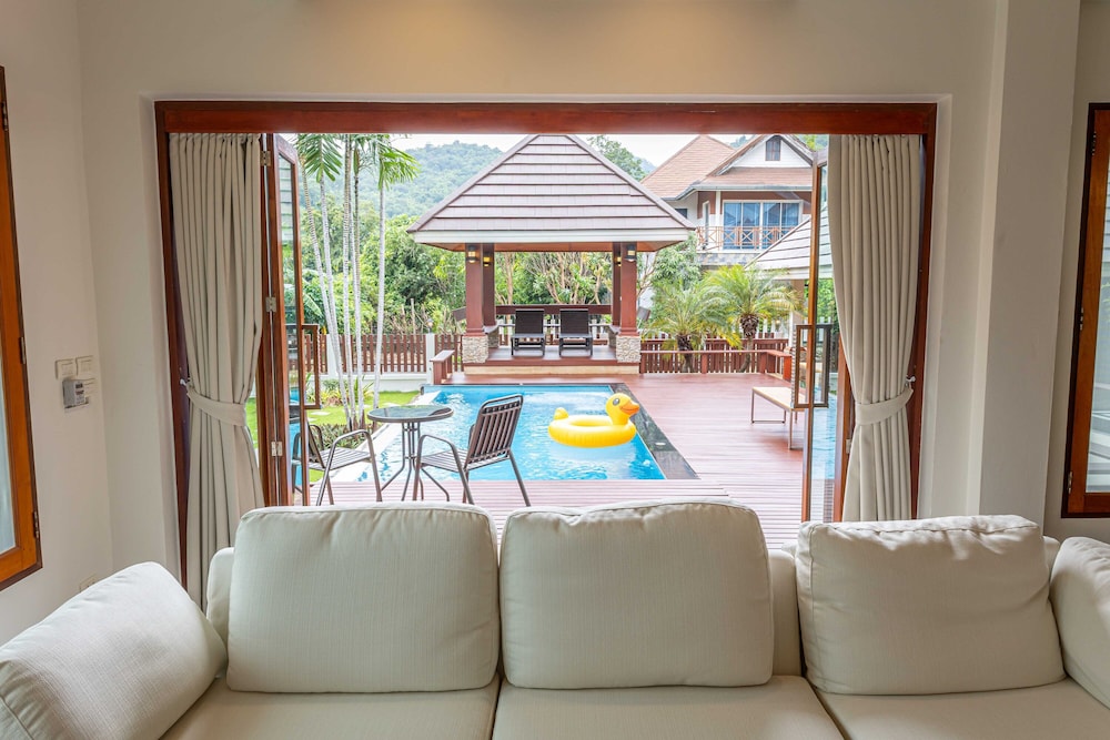 Premium Villa Baan Kinlom Chomlay 26/39